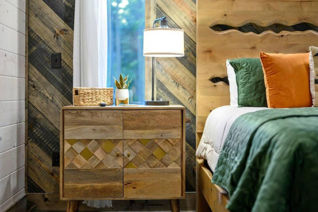 Ember Skye Cabin - 2 Bdr & Bunk Nook/2.5 Bath Broken Bow Luaran gambar